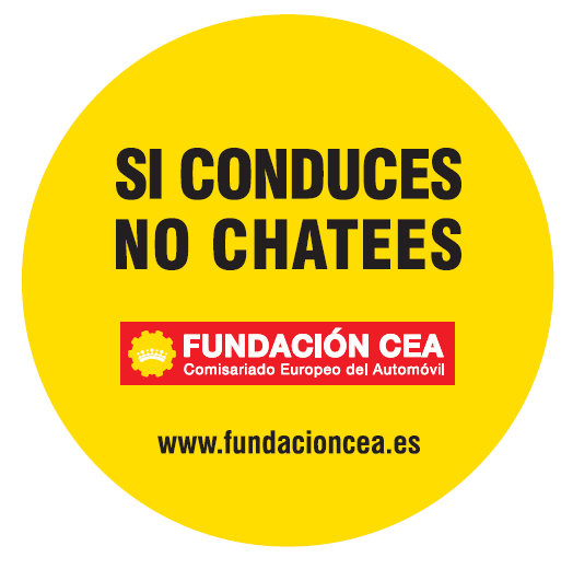 Si conduces no chatees
